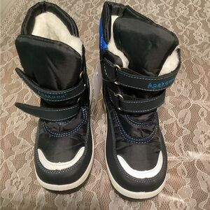 Apakowa Kids Boys Snow Winter Boots Fur Lined Velcro Buckle Blue Size 1
